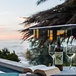 Living Hotel Lion\'S Eye